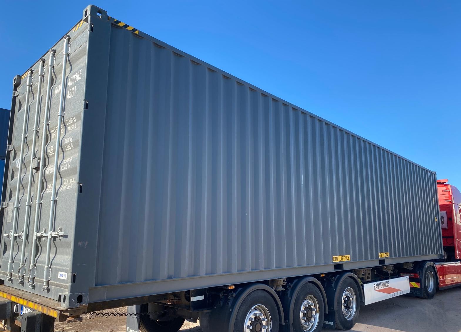 12m (40'HC) Kontener Morski DMRU4003656