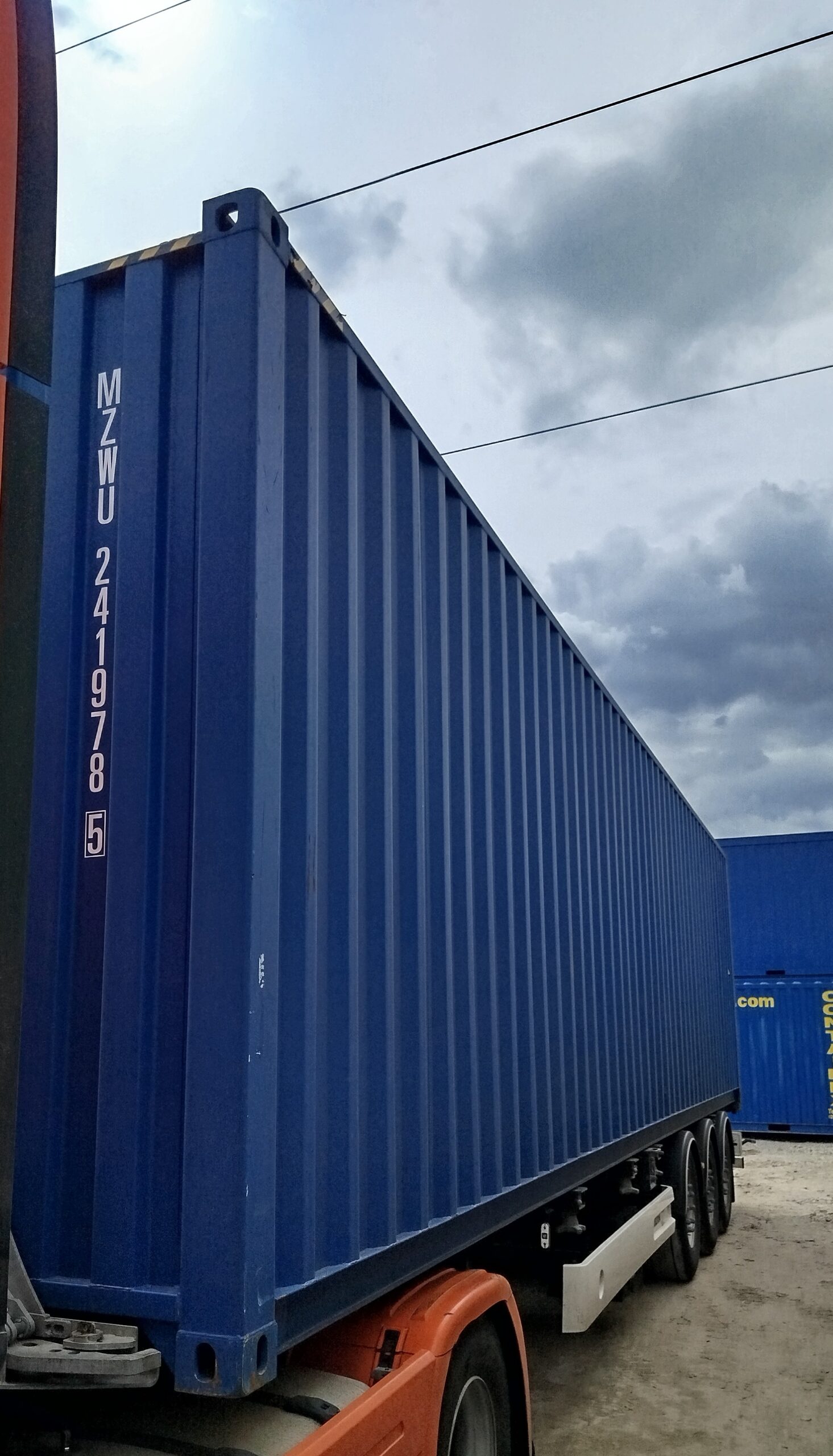 12m (40'HC) Kontener Morski MZWU2419785 - obrazek 2