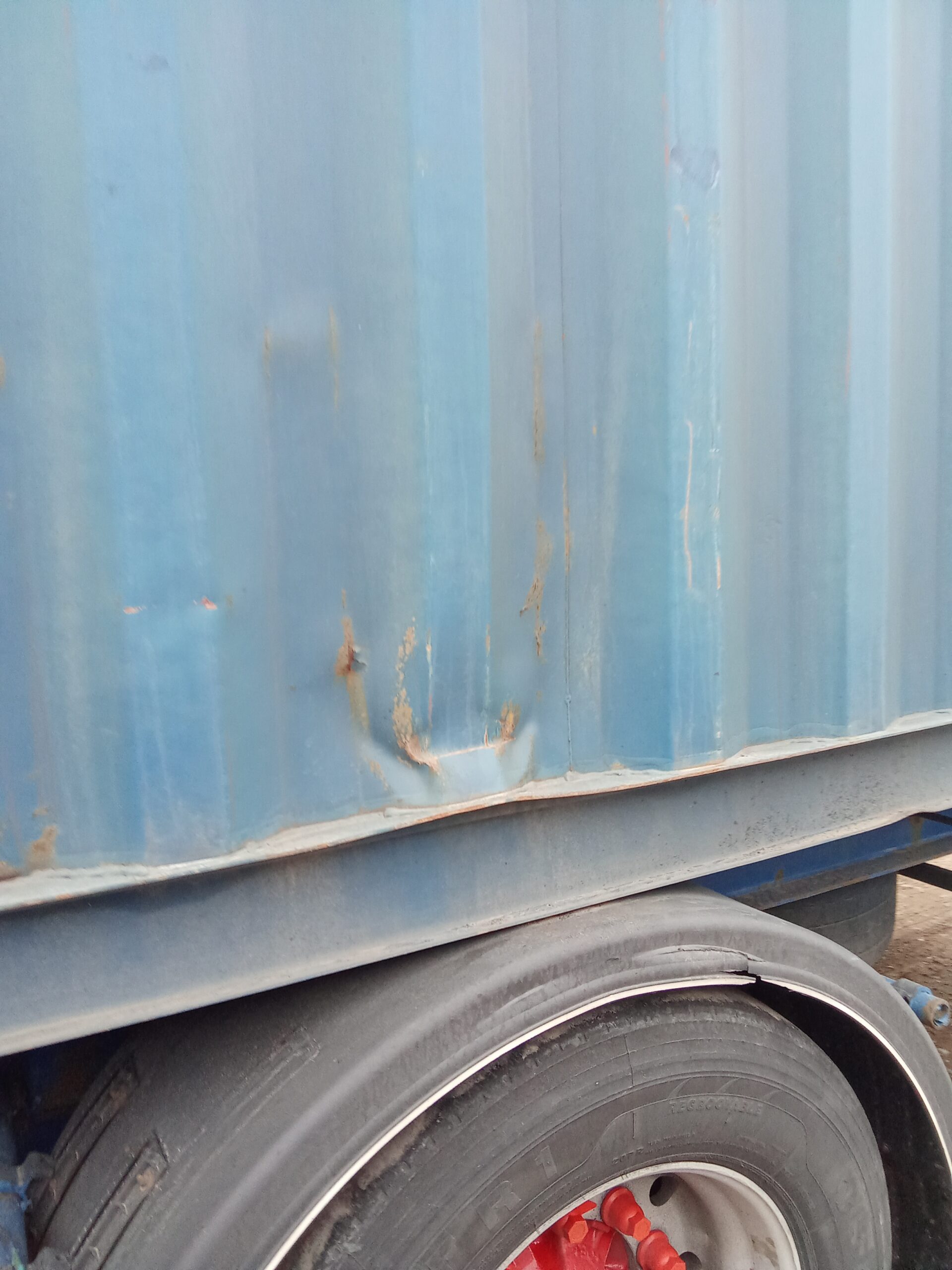 12m (40'HC) Kontener morski HPCU4133429 - obrazek 7